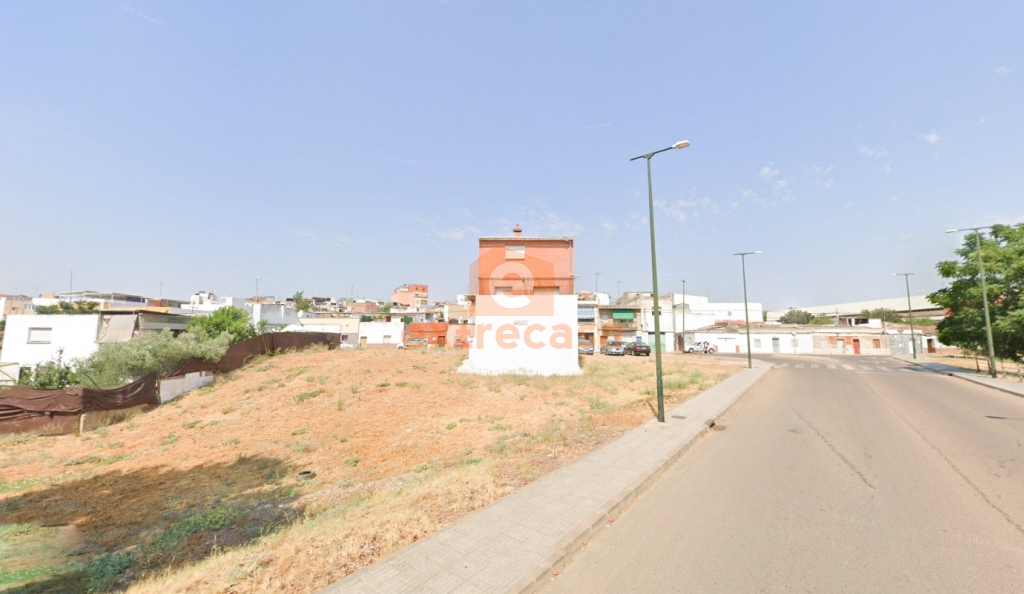 Venta de casa en Antonio Domínguez Badajoz