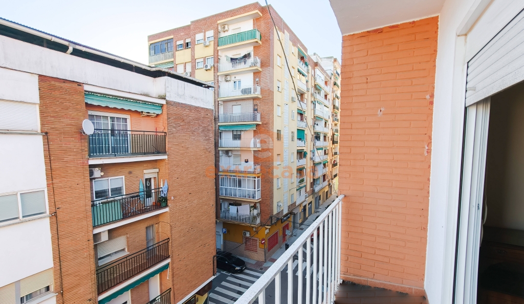 Venta de un piso en Pardaleras Badajoz
