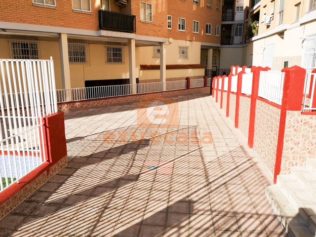 Piso en alquiler con piscina en San Fernando Badajoz