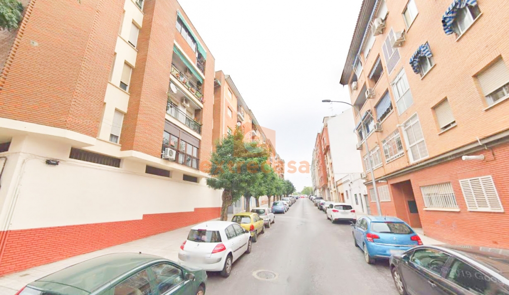 Piso en alquiler con piscina en San Fernando Badajoz