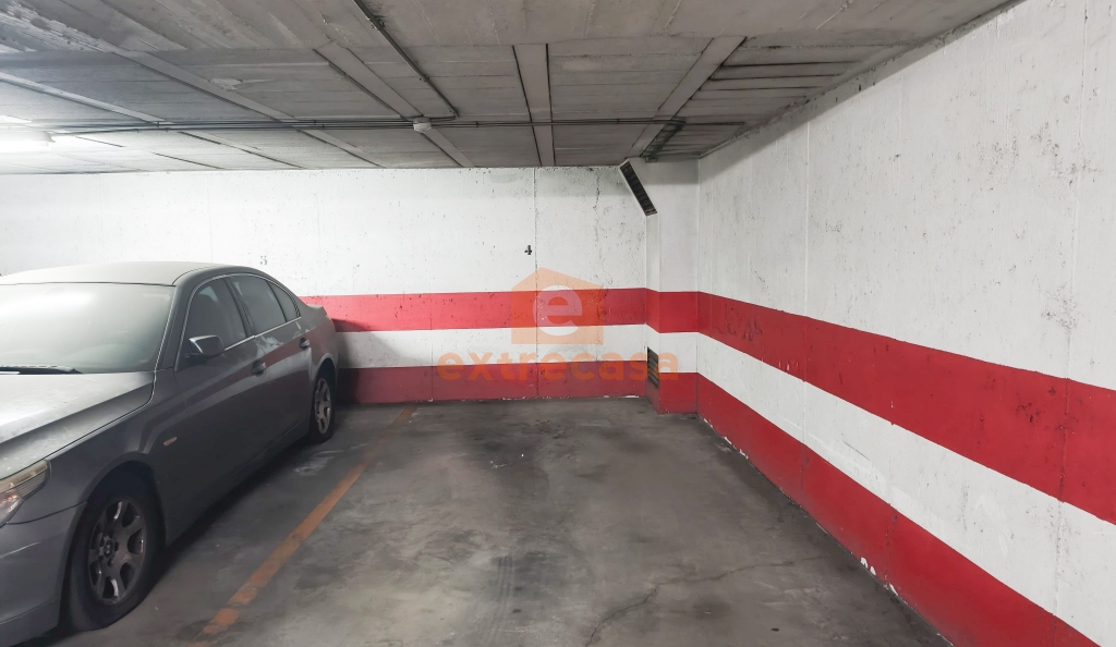 Garaje en venta en Pardaleras Badajoz
