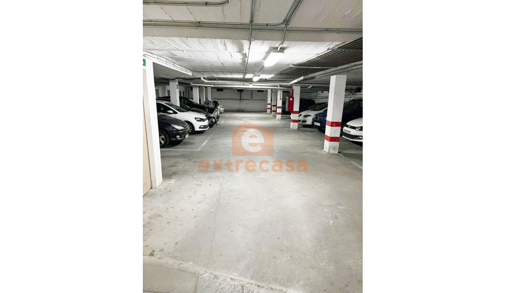 Garaje y Trastero en venta en San Roque Badajoz