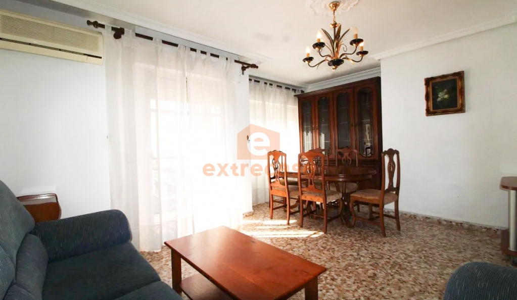 Venta de piso en San Roque Badajoz