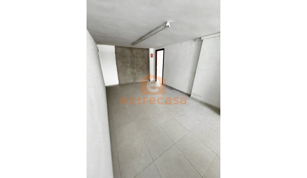 Local comercial en alquiler en Pardaleras Badajoz