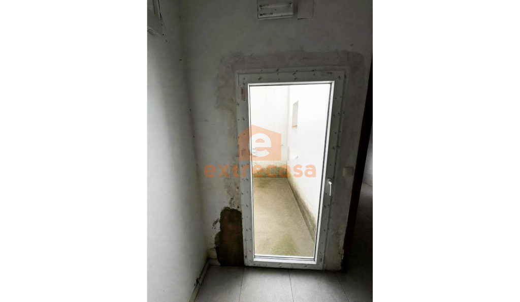 Local comercial en alquiler en Pardaleras Badajoz