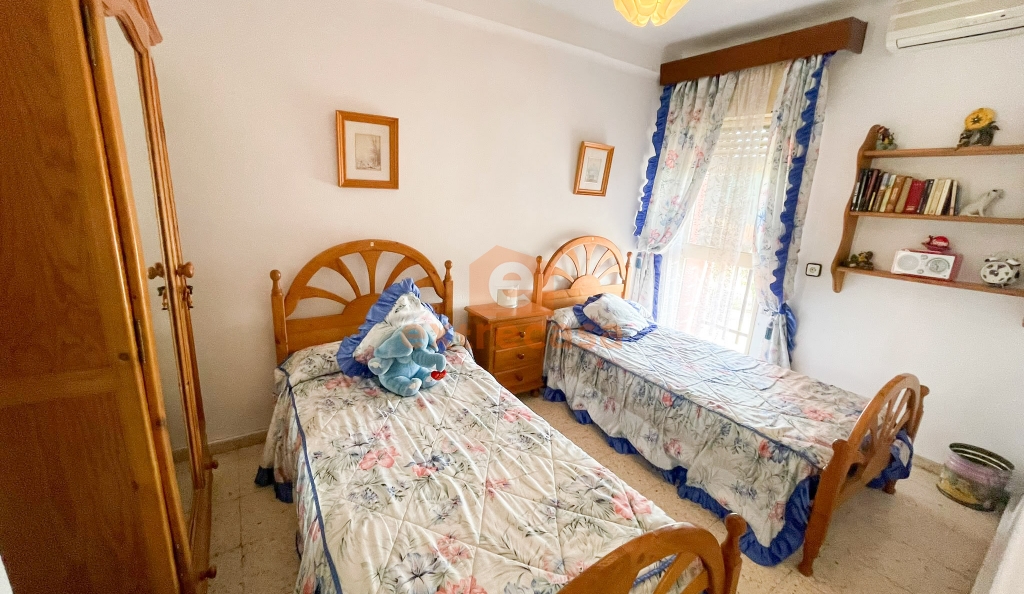Alquiler de casa adosada en Cerro Reyes Badajoz