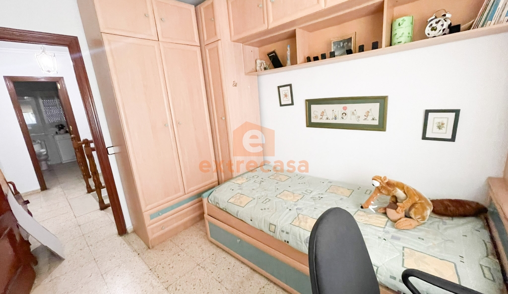 Alquiler de casa adosada en Cerro Reyes Badajoz