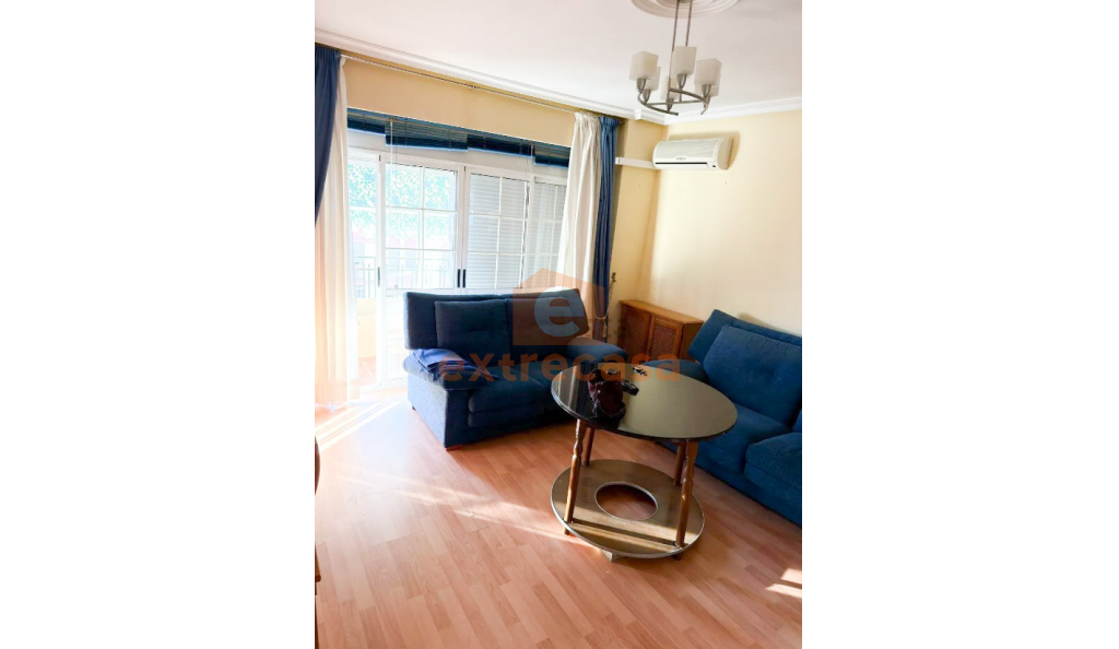 Piso en alquiler de 4 habitaciones en Santa Marina Badajoz
