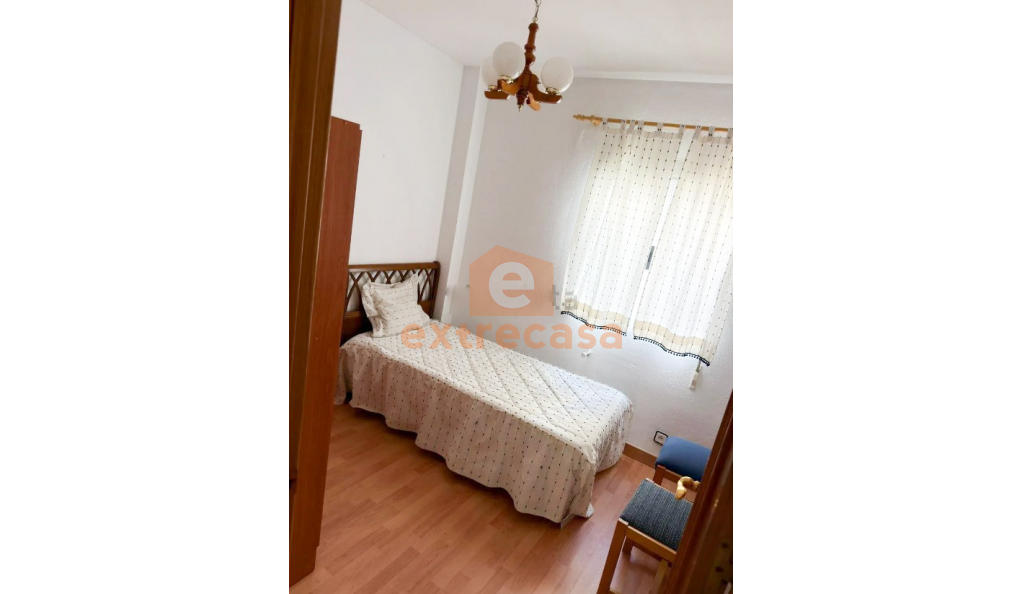 Piso en alquiler de 4 habitaciones en Santa Marina Badajoz