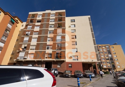 Piso en alquiler de 4 habitaciones en Santa Marina Badajoz
